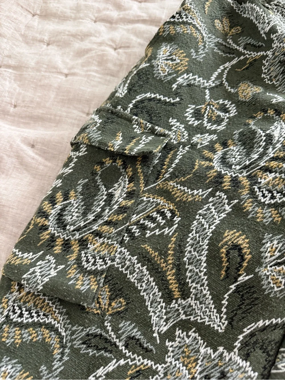 Maison Article floral Tapestry Cargo Joggers Size Medium